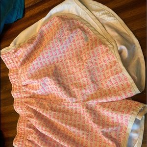 Nike shorts size medium
